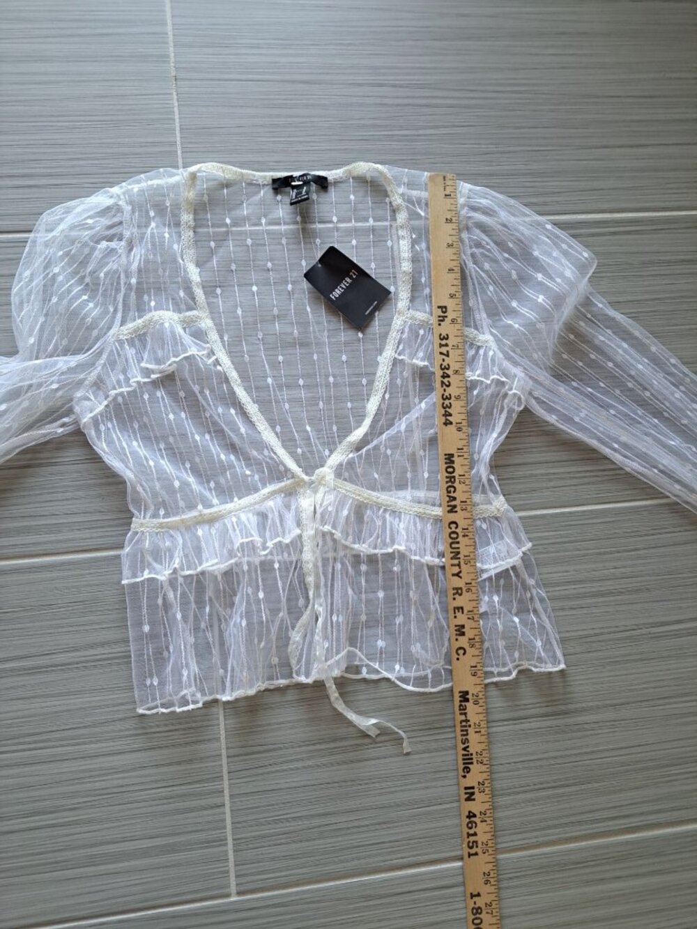 New Med Sheer White Polka Dot Mesh Wrap Top Ruffle Hem Elastic Cuffs Cottage - Picture 10 of 11